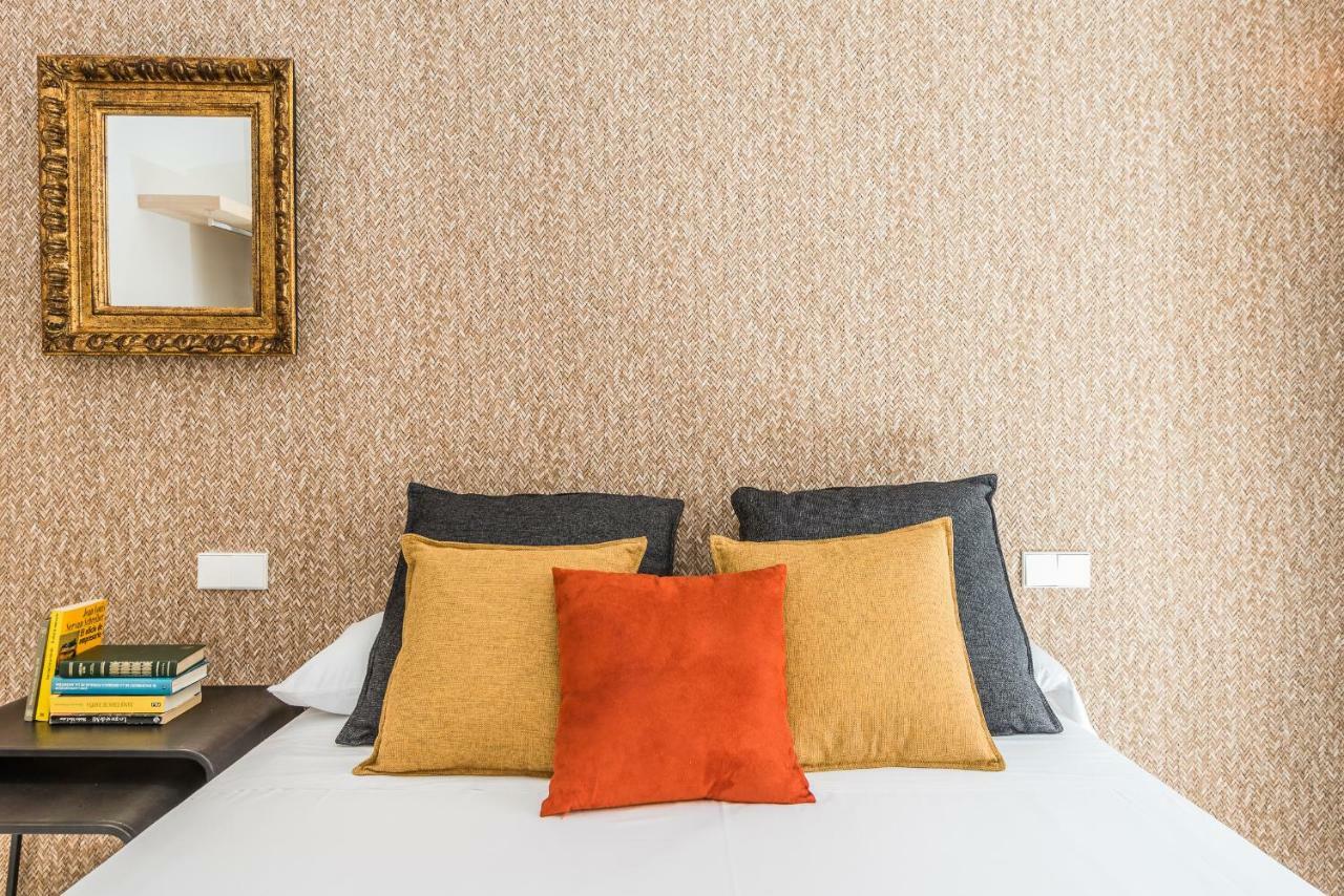 Apartamento Waou Sol IV - Alquiler Corta Duracion Madrid Exterior foto